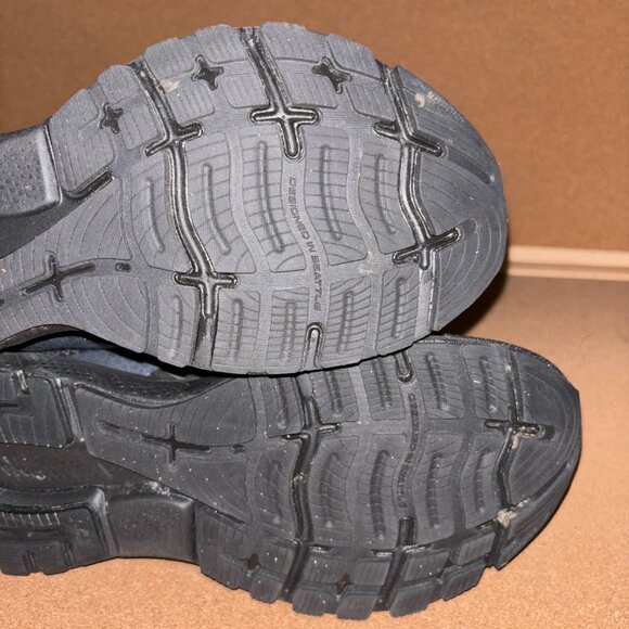 Women's Brooks Ghost 14 Size 9.5 - Picture 6 of 8